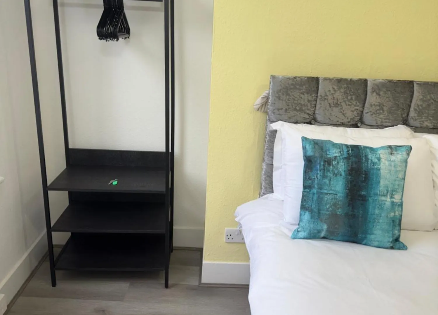 Newly Decorated 5-Bed Hackney Townhouse Villa London United Kingdom
