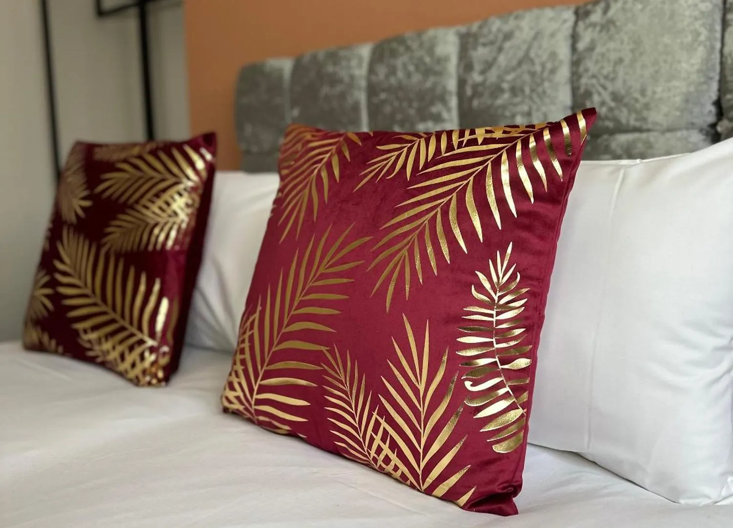 Newly Decorated 5-Bed Hackney Townhouse Villa London United Kingdom