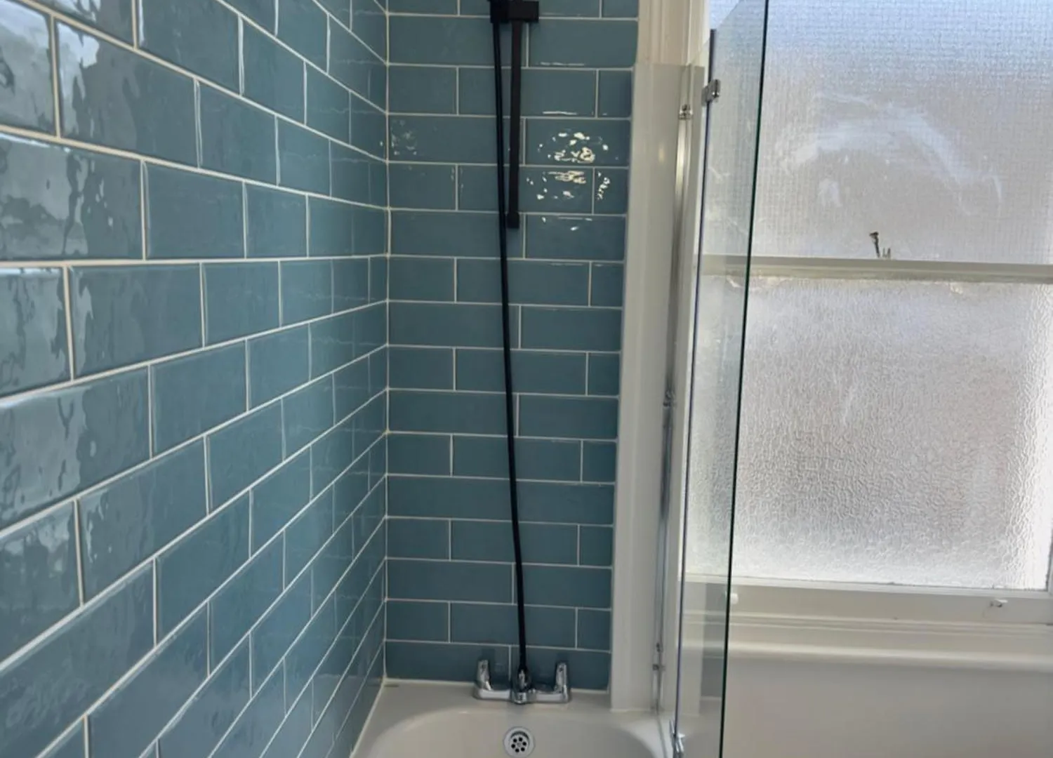 Newly Decorated 5-Bed Hackney Townhouse Villa London