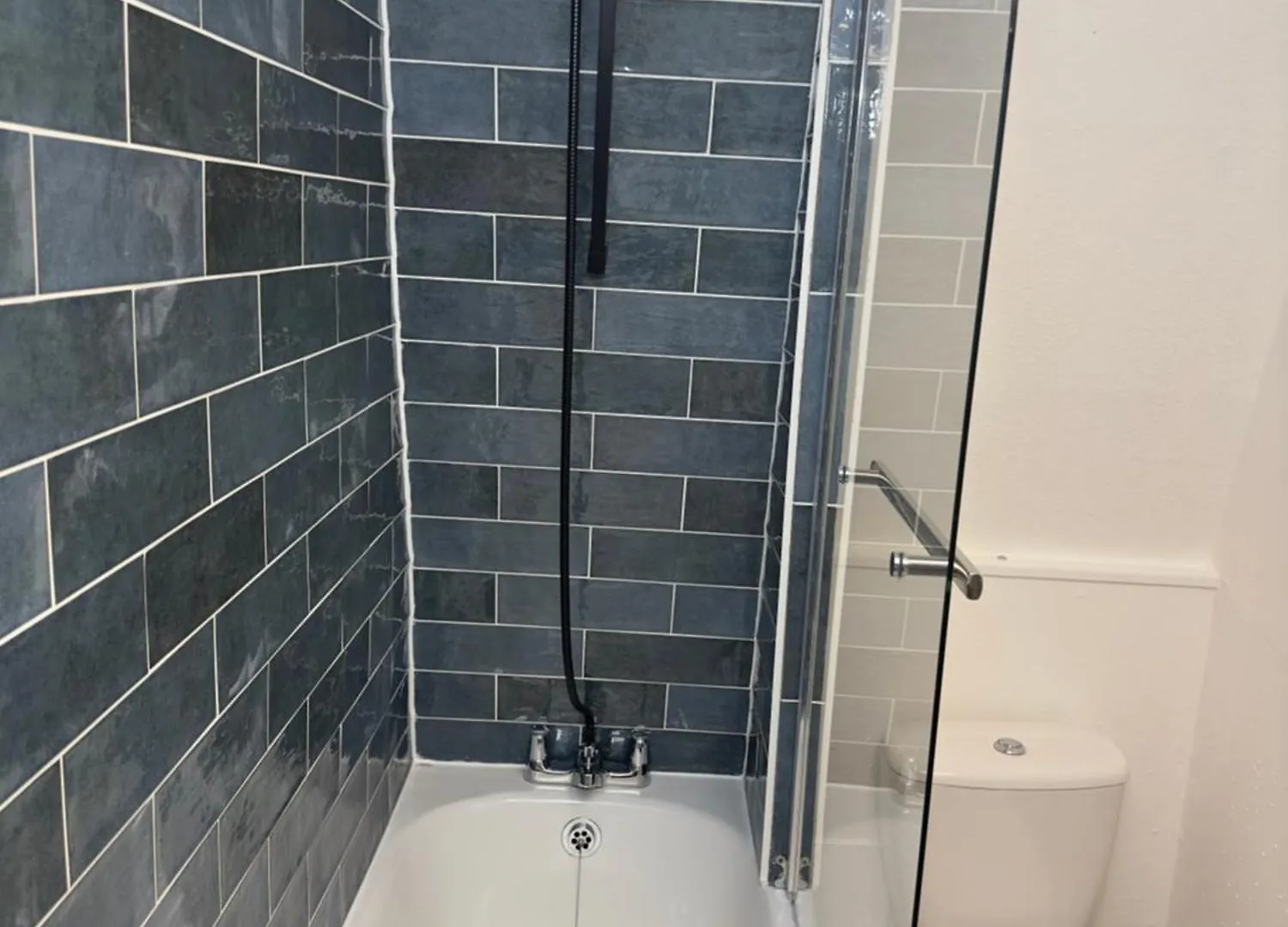 Newly Decorated 5-Bed Hackney Townhouse Villa London Holiday home